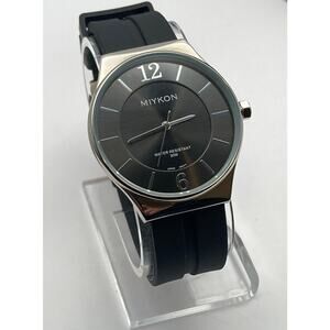 Miykon Mens Watch 39mm Adjustable Silicone Band Water Resistant 30m Black Silver
